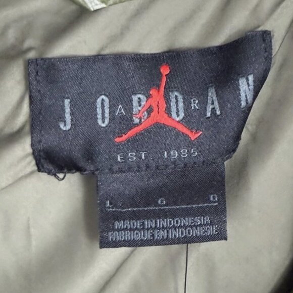 Jordan Puffer Vest XL - Picture 3 of 4